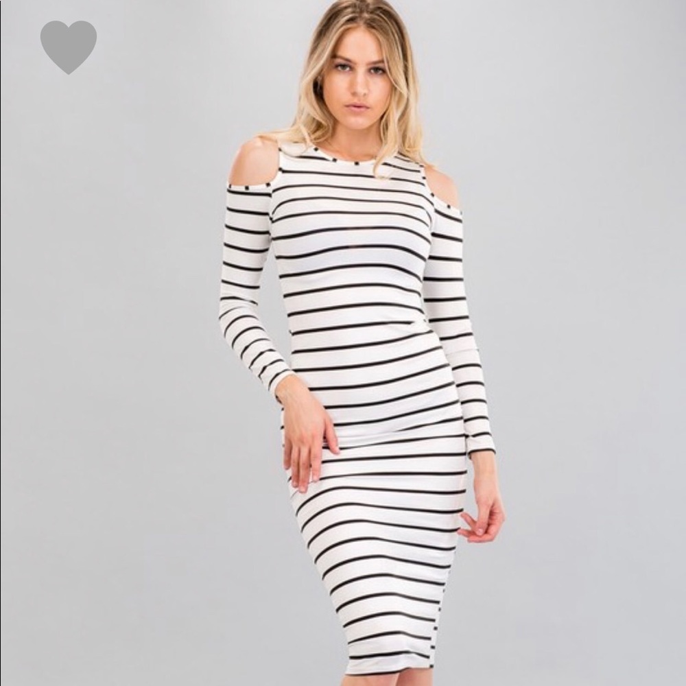 Stretch Midi White Black Striped Dress Long Sleeve